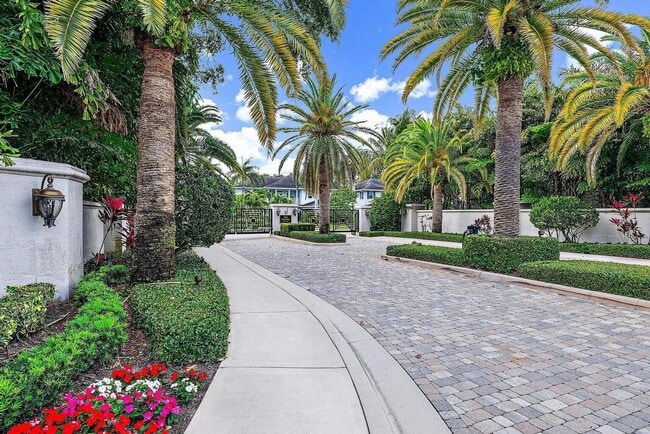 Building Photo - 2500 Estates Dr