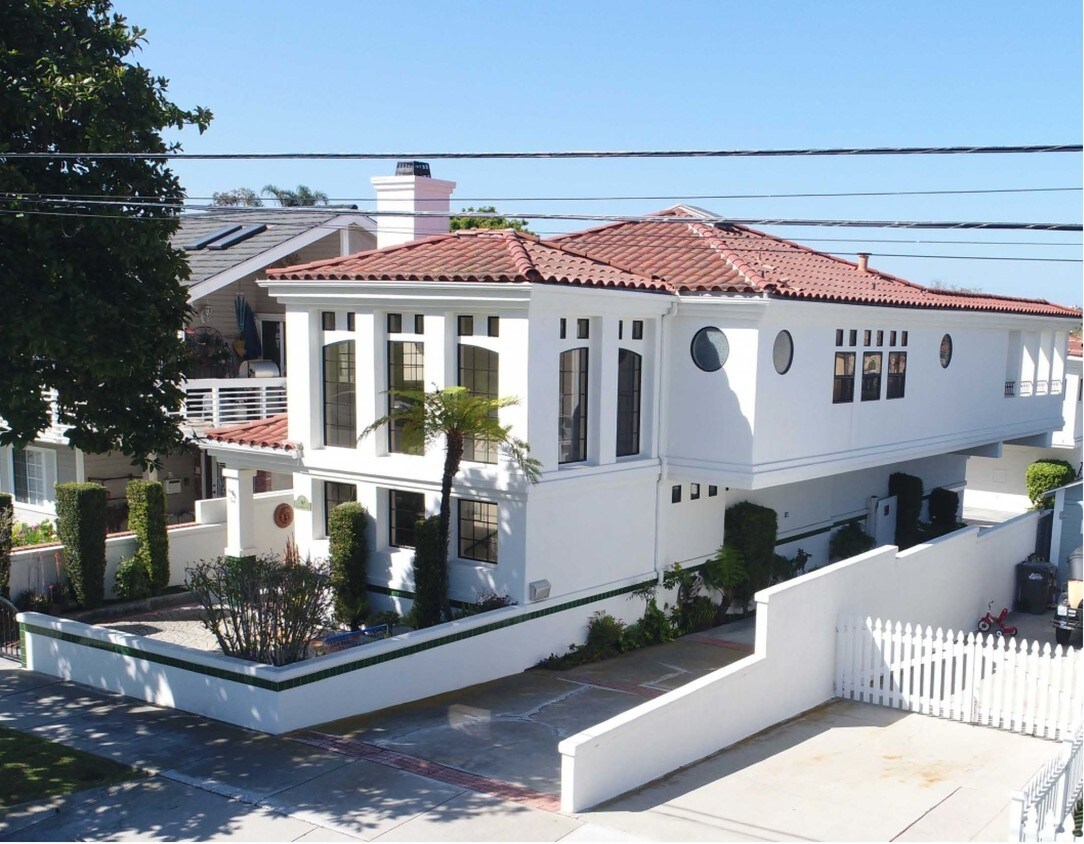 Foto principal - 117 N Lucia Ave