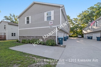 Building Photo - 1201 Kimbark Ave