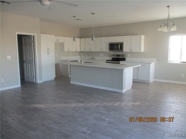 Building Photo - 3535 McCormick Blvd