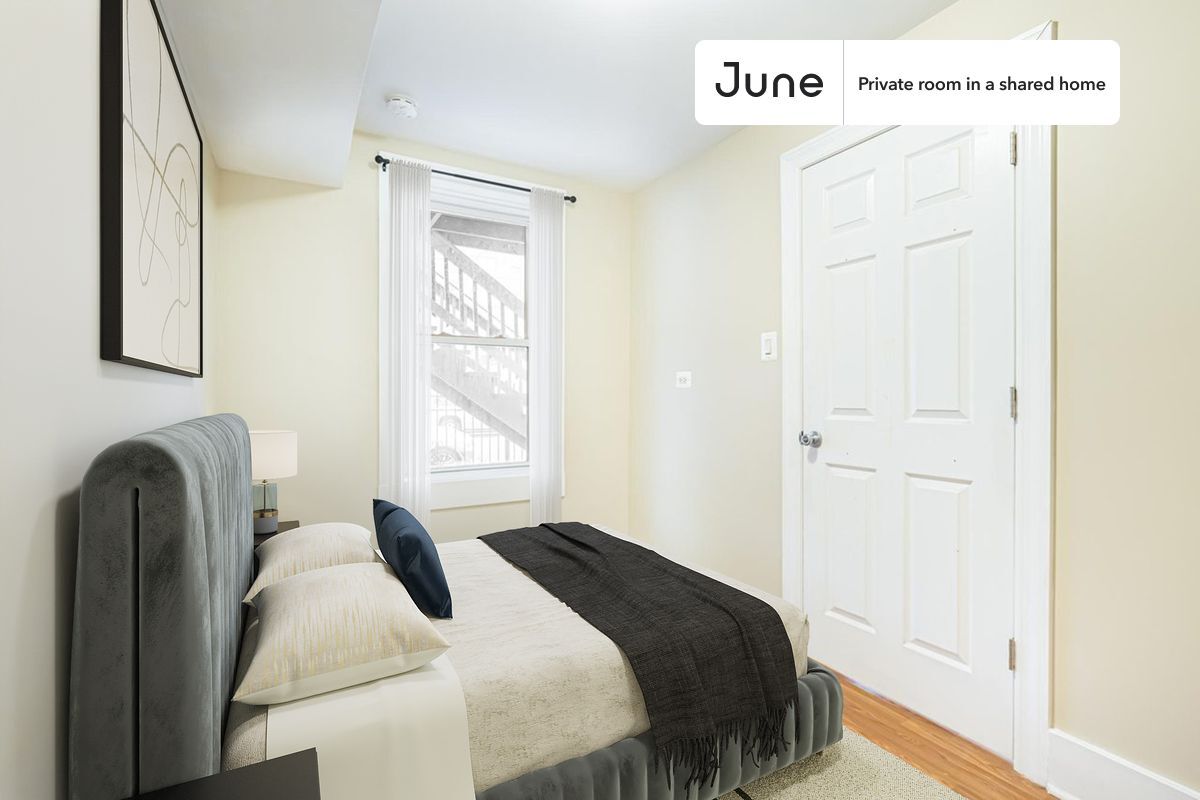 Private bedroom in 3 bed/1 bath Home - Private bedroom in 3 bed/1 bath Home