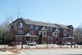 Building Photo - Forestview Townhomes