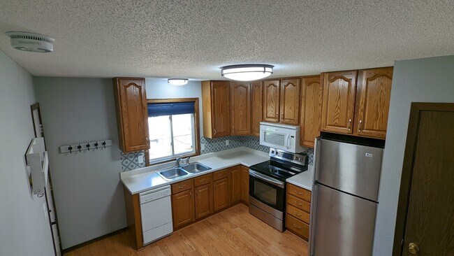 Building Photo - 4512 S Drexel Dr
