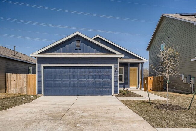 Building Photo - 14212 Sandrock Bnd