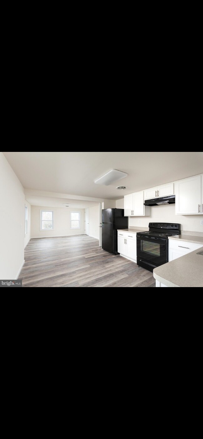 cocina y familia - 326 Elm St