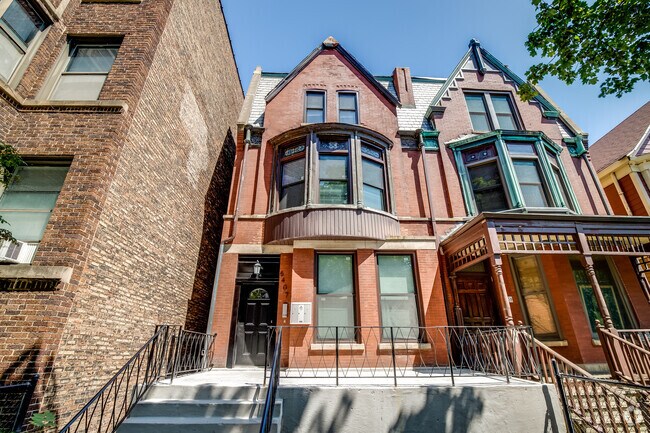 Building Photo - 5407 S Harper Ave