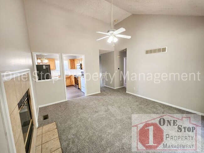 Foto del edificio - Gorgeous 3-Bedroom, 2-Bathroom home in Ray...