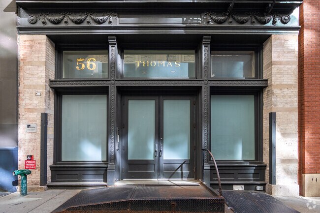 Entrance - 56 Thomas St