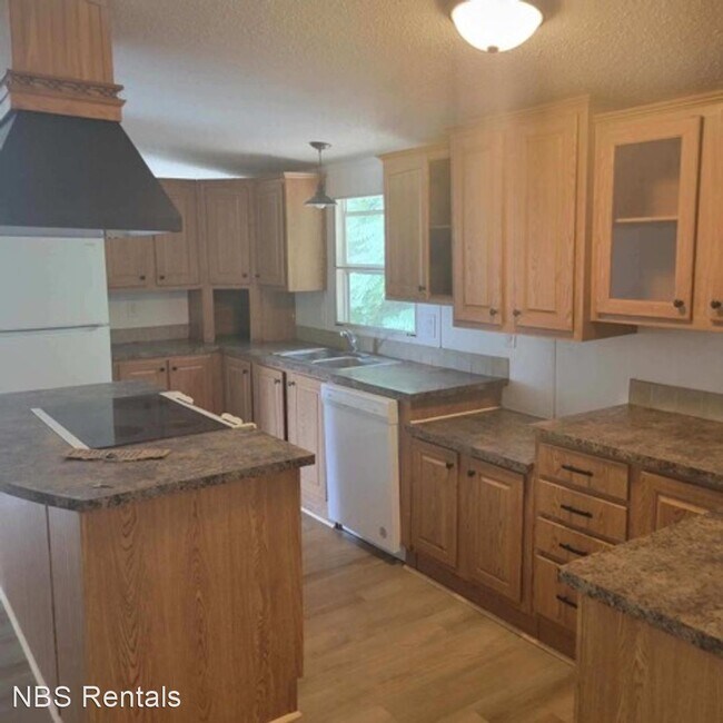 Foto del edificio - 3 br, 2 bath House - 128 Douglas Dr