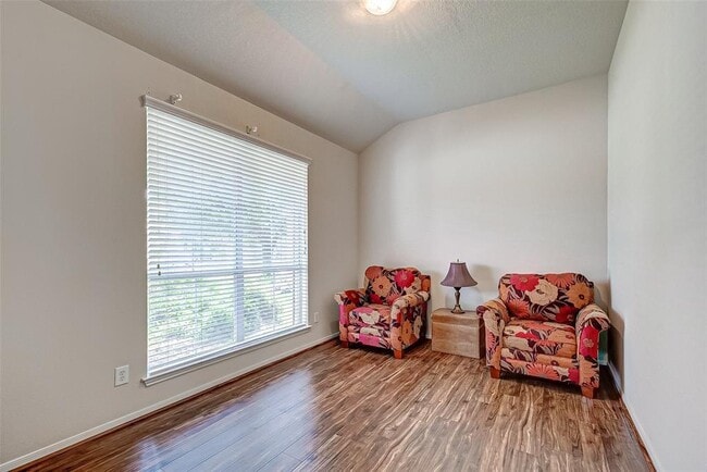 Building Photo - 15131 Live Oak Bend Way