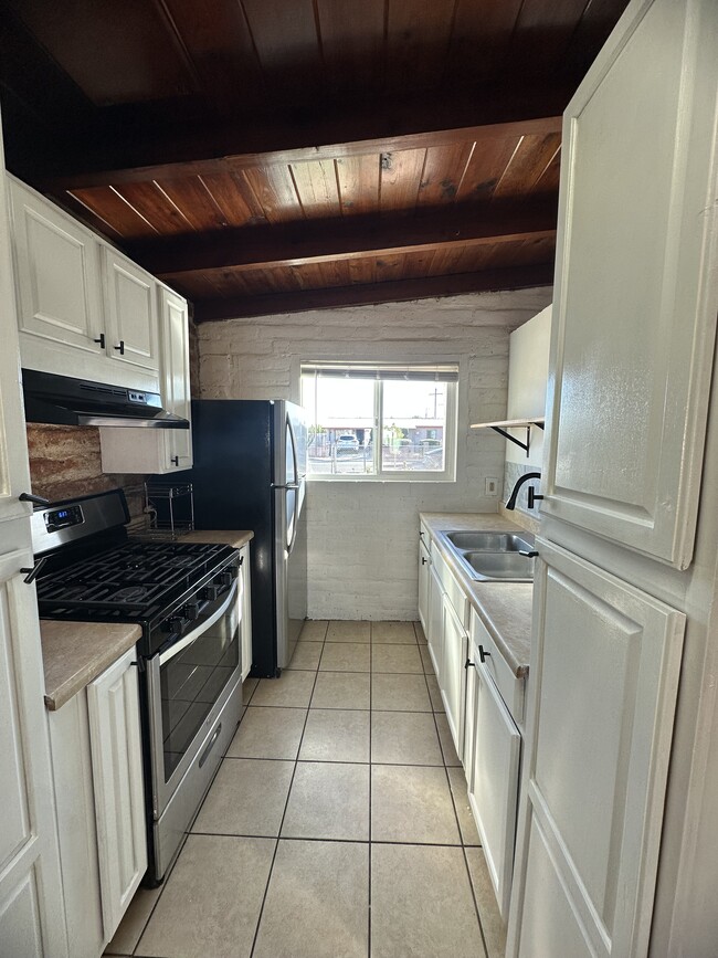 Foto del edificio - 174 W Borrego St