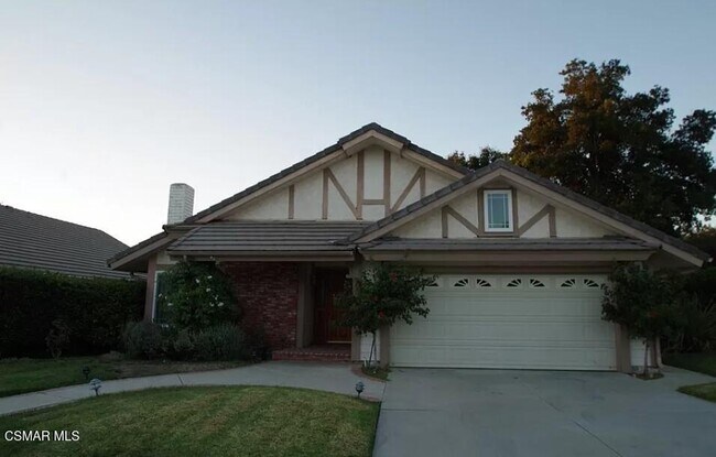 Foto del edificio - 6797 Oak Forest Dr