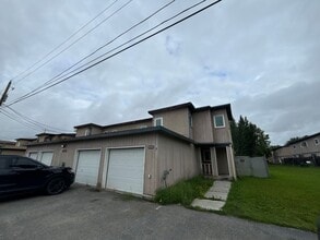 Building Photo - 1206 29th Ave