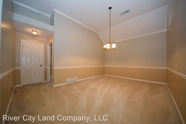 Building Photo - 1852 Pheasant Acre Ln W