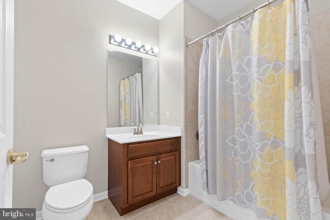 Foto del edificio - 4632 Derby Ct