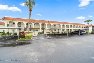 Building Photo - 201 St Lucie Ln