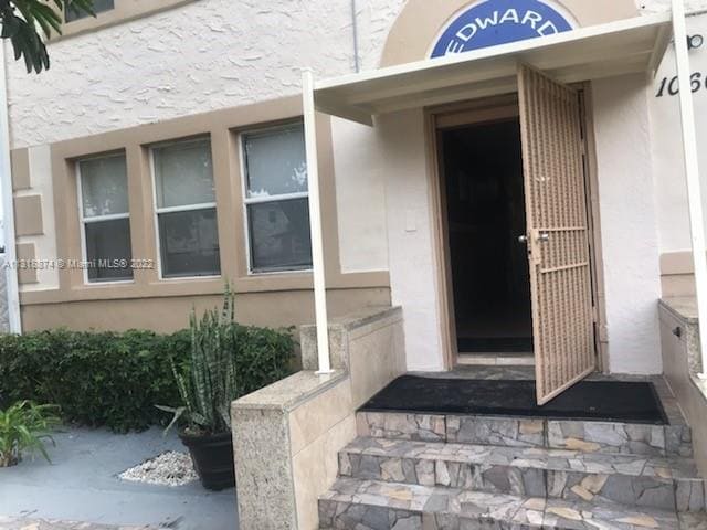 Building Photo - 1060 NW 47th St