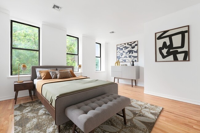 Building Photo - 21 W 127th St