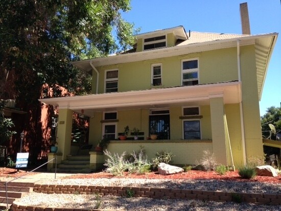 Building Photo - 830 N Clarkson St