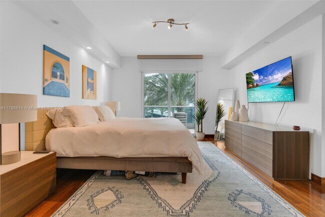 Foto del edificio - 1331 Brickell Bay Dr