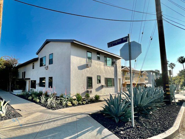 Building Photo - 11702 Dorothy St