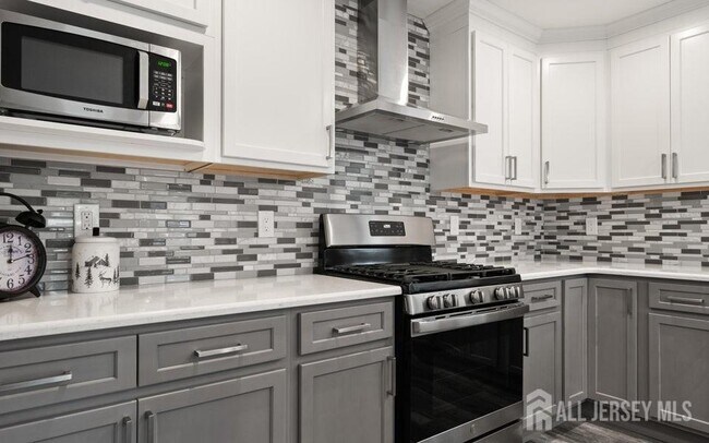 Foto del edificio - 303 Chestnut Dr