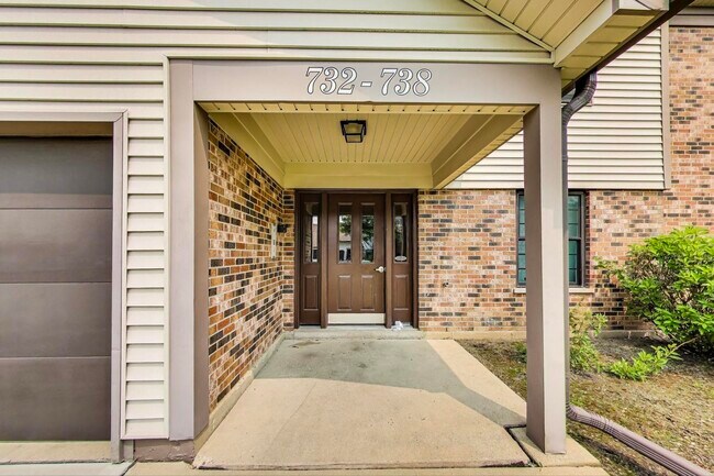 Foto del edificio - 738 Hapsfield Ln
