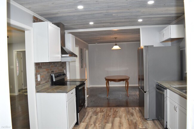 Building Photo - 4 br, 2 bath House - 114 Sandra Avenue