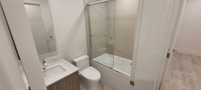 Building Photo - 5813 Canada Way