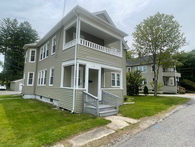Building Photo - 39 Brook St