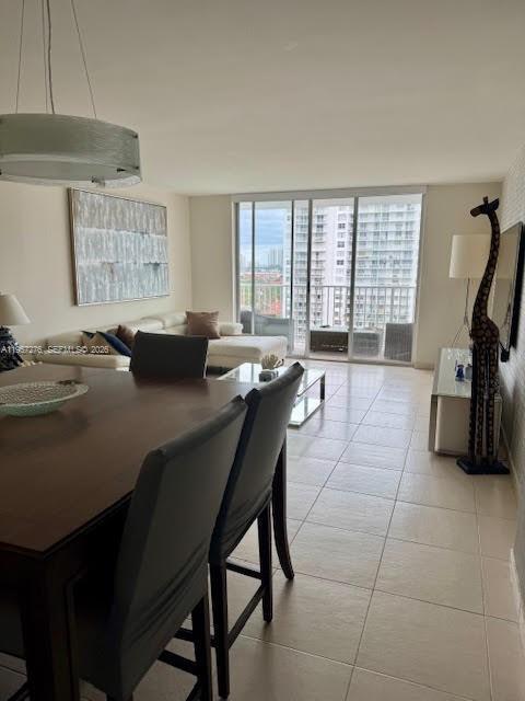 Building Photo - 2801 NE 183rd St