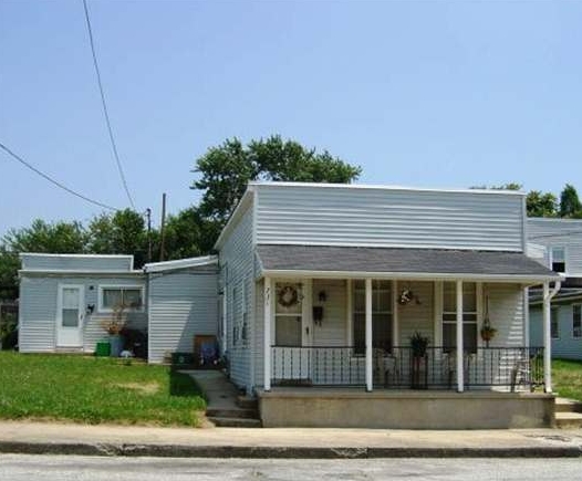 Building Photo - 731-733 Vander Ave