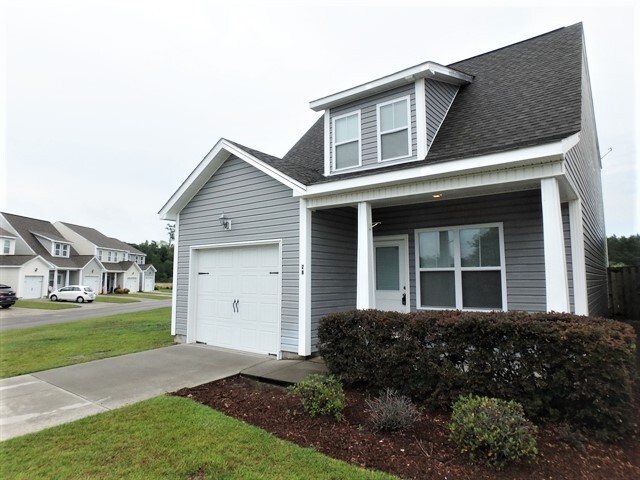 Building Photo - 28 Thornbury Dr