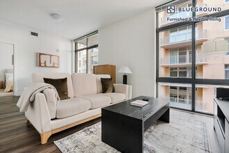 Building Photo - 4918 St Elmo Ave