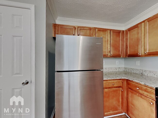 Foto del edificio - 2440 Wood Bend Ln