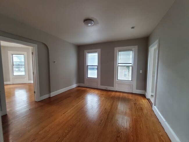 Building Photo - 58 Derby Ave