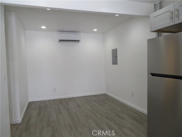 Foto del edificio - 3442 Russell St