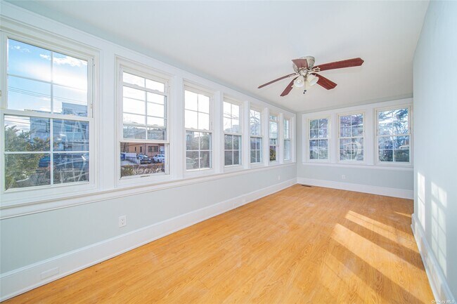 Building Photo - 34-30 150th St