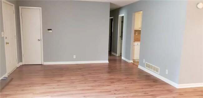 Building Photo - 4363 Indian Forest Rd