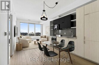 Building Photo - 6 Parkwood Ave