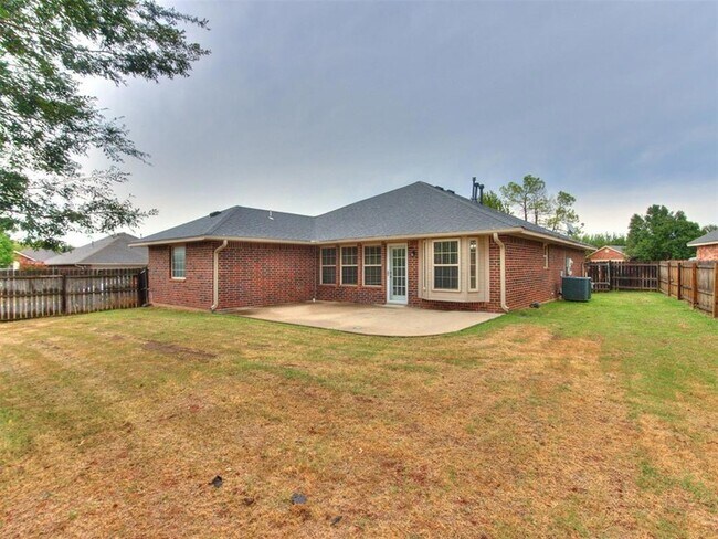 Foto del edificio - 21925 Homesteaders Rd