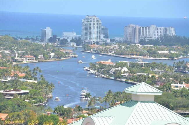 Foto del edificio - 350 SE 2nd St