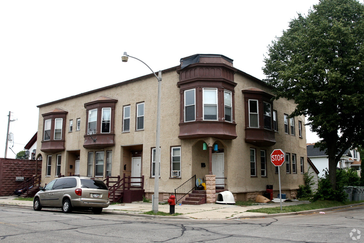 Primary Photo - 1426-36 S 31st St.