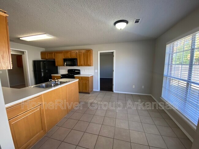 Building Photo - 3503 Mockingbird Ln