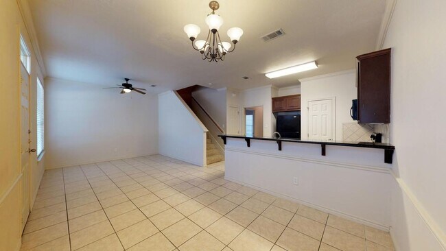 Building Photo - 177 Forest Dr