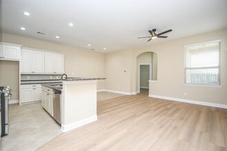 Building Photo - 23310 Isola St