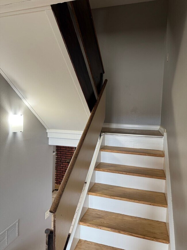 Foto del edificio - 3 Bed/1.5 Bath Condo for Rent!!