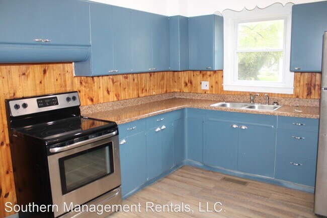 Building Photo - 2 br, 1 bath House - 521 Ludlow Ave