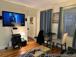 Building Photo - 890 Huntington Ave