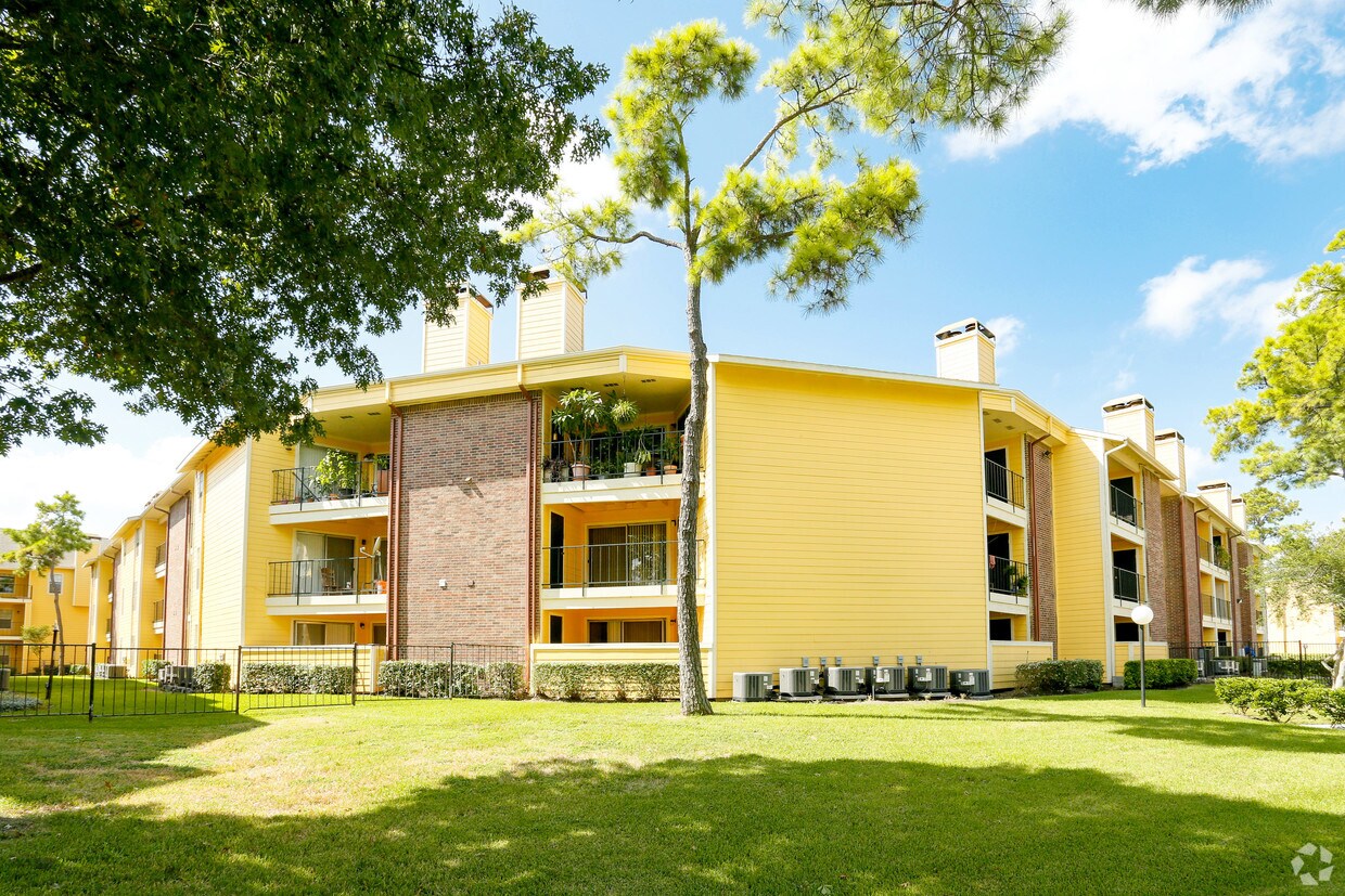 Foto principal - Mia LXMI Westchase West